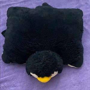 Penguin pillow pet